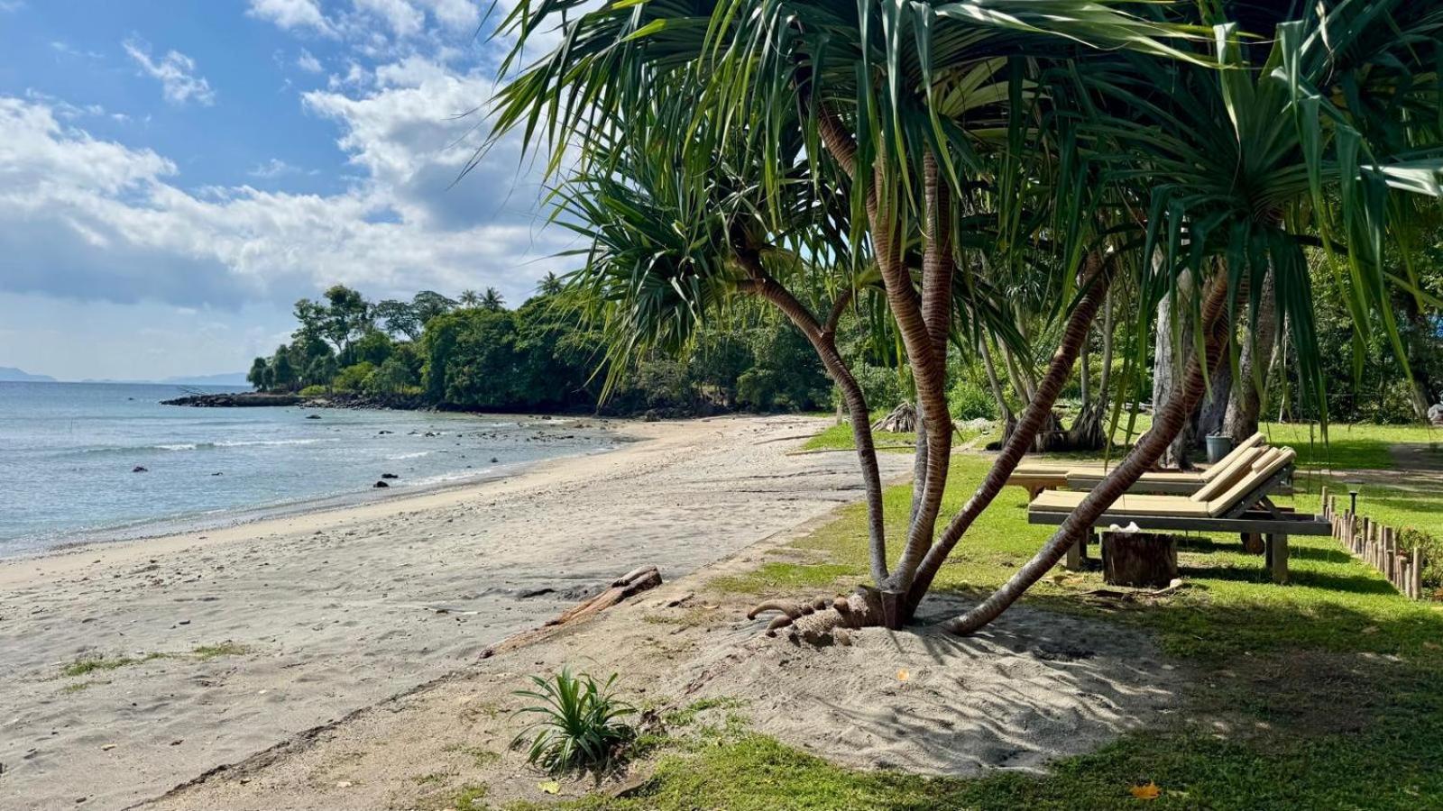 Sunset Beach Resort Weh Sabang  Ngoại thất bức ảnh